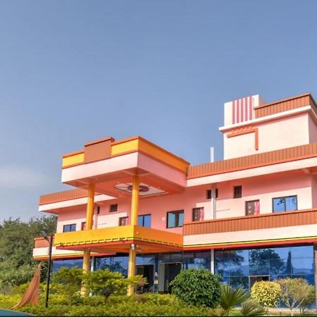 Hotel Nisarg Lodging And Restaurant Aurangabad  Buitenkant foto