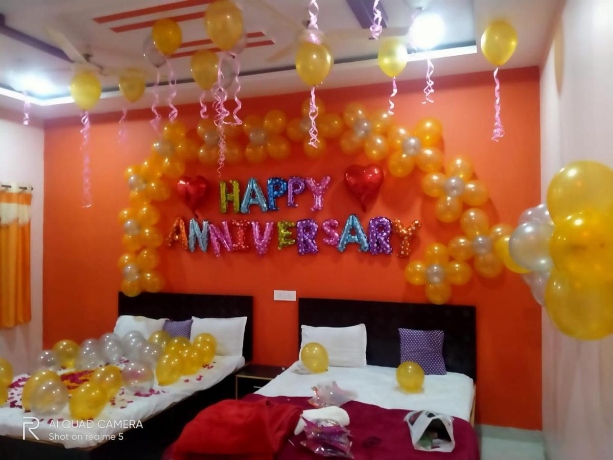 Hotel Nisarg Lodging And Restaurant Aurangabad  Buitenkant foto