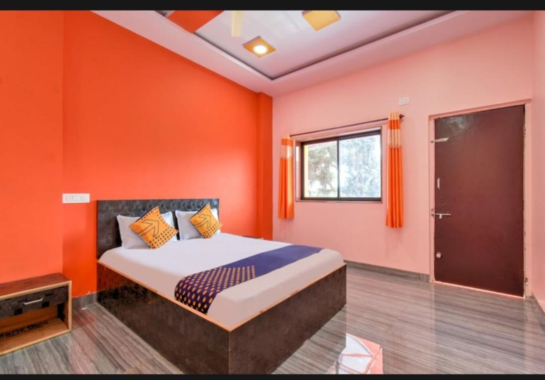 Hotel Nisarg Lodging And Restaurant Aurangabad  Buitenkant foto